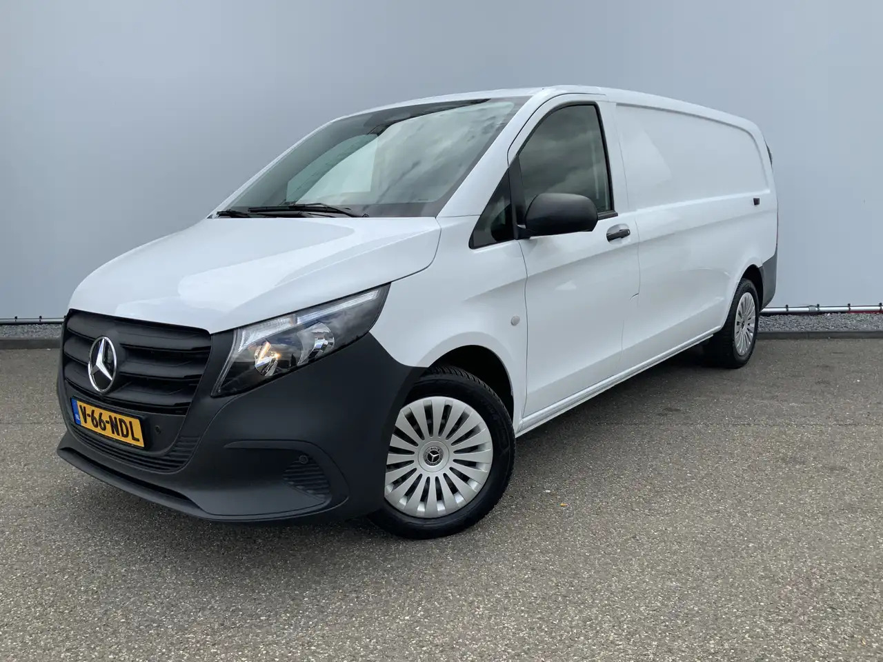 Mercedes-Benz Vito 116 CDI L3 Pro Maxi Automaat 3 Zits Airco Cruise M - Furgon: slika 1 Mercedes-Benz Vito 116 CDI L3 Pro Maxi Automaat 3 Zits Airco Cruise M - Furgon: slika 1