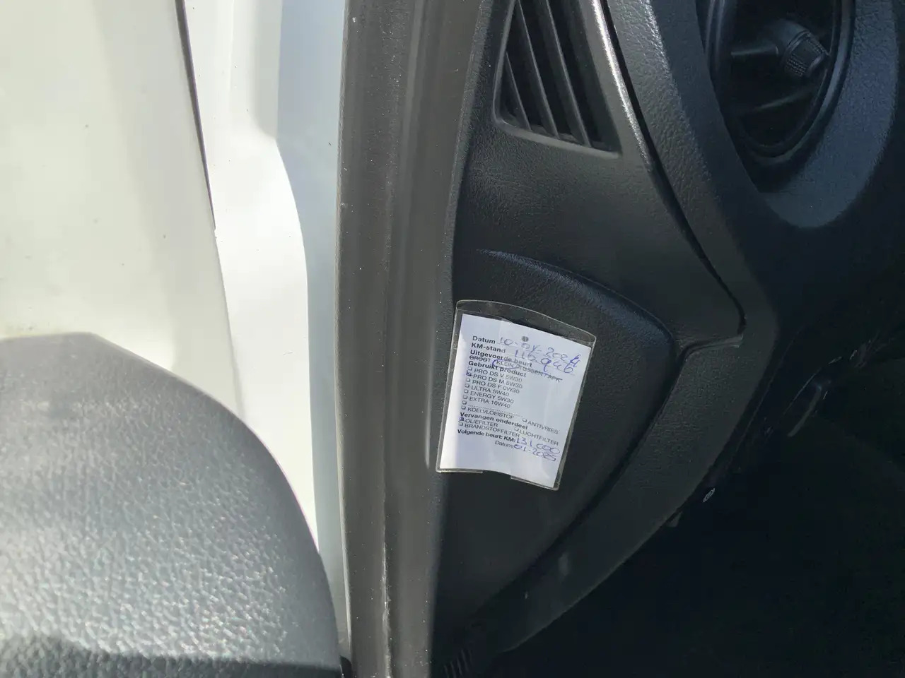 Furgon Mercedes-Benz Vito Tourer XL 114 CDI Autom. Airco Cruise Camera Alu V: slika 12 Furgon Mercedes-Benz Vito Tourer XL 114 CDI Autom. Airco Cruise Camera Alu V: slika 12