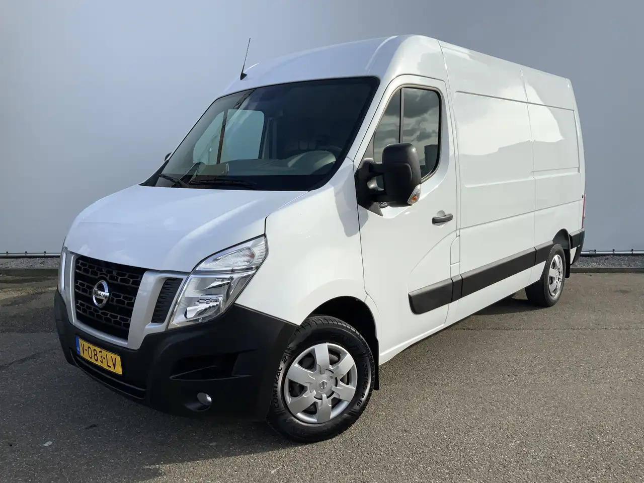 Nissan NV400 2.3 dCi L2H2 Optima L2H2 Airco Cruise Trekhaak 250 - Furgon: slika 1 Nissan NV400 2.3 dCi L2H2 Optima L2H2 Airco Cruise Trekhaak 250 - Furgon: slika 1