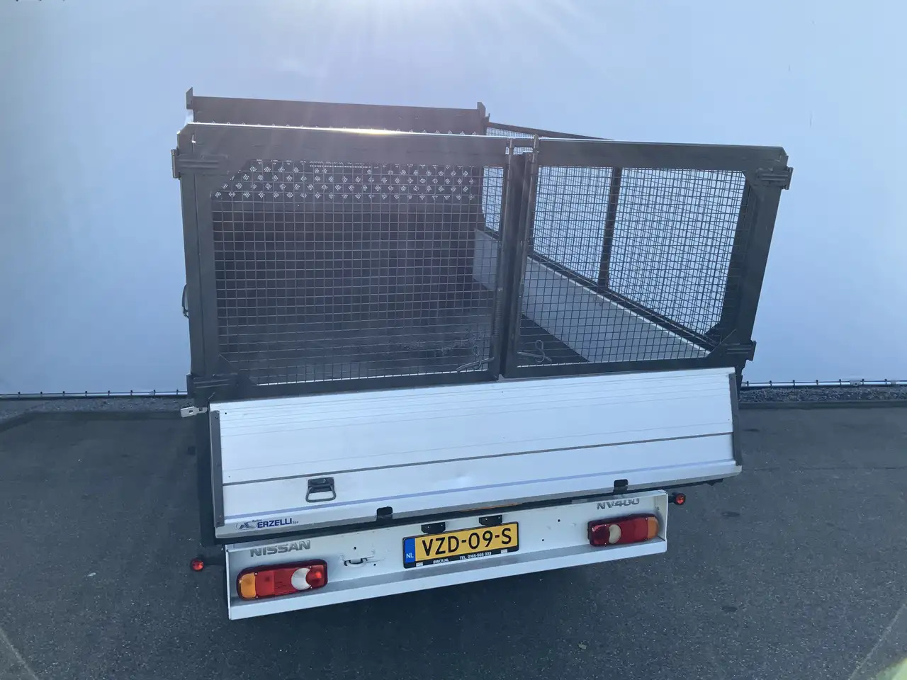 Nissan NV400 2.3 dCi L3H1 Dub Cab 3 Zijde Kipper Airco Bakmaat - Dostavno vozilo istovarivač, Dostavno vozilo sa duplom kabinom: slika 2 Nissan NV400 2.3 dCi L3H1 Dub Cab 3 Zijde Kipper Airco Bakmaat - Dostavno vozilo istovarivač, Dostavno vozilo sa duplom kabinom: slika 2
