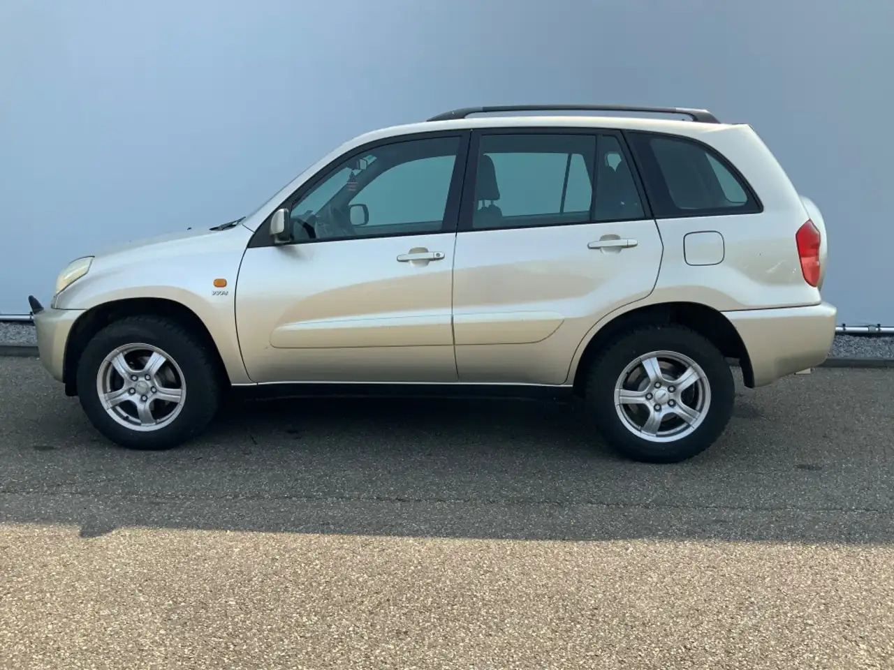 Toyota RAV 4 4X4 Airco Cruise Automaat Alu Velg Marge - SUVSUV: slika 3 Toyota RAV 4 4X4 Airco Cruise Automaat Alu Velg Marge - SUVSUV: slika 3