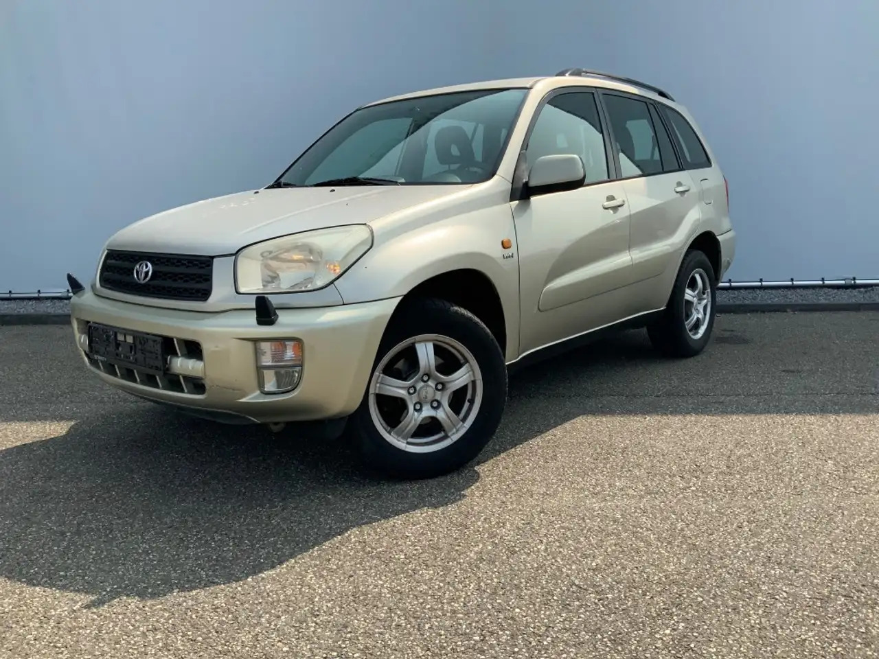 Toyota RAV 4 4X4 Airco Cruise Automaat Alu Velg Marge - SUVSUV: slika 1 Toyota RAV 4 4X4 Airco Cruise Automaat Alu Velg Marge - SUVSUV: slika 1