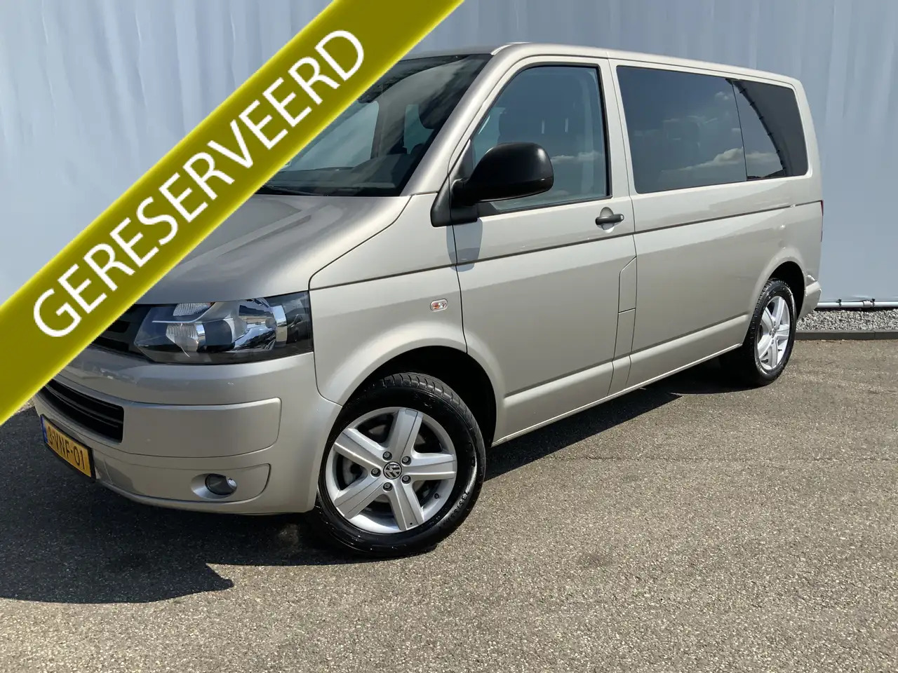 Volkswagen T5 Transporter 2.0 TDI L1H1 Comfortline Dub Cab Automaat Airco Cr - Dostavno vozilo sa duplom kabinom: slika 1 Volkswagen T5 Transporter 2.0 TDI L1H1 Comfortline Dub Cab Automaat Airco Cr - Dostavno vozilo sa duplom kabinom: slika 1