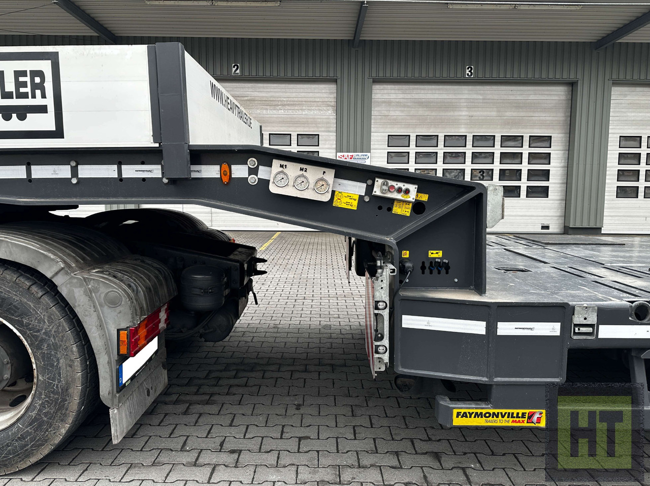 Faymonville 5-Achs-Tele-Semi-Halbachsen-Twinaxle-hydr Rampen - Niska poluprikolica za prevoz: slika 4 Faymonville 5-Achs-Tele-Semi-Halbachsen-Twinaxle-hydr Rampen - Niska poluprikolica za prevoz: slika 4