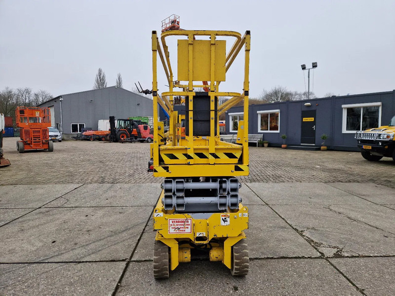 Genie GS2032 elektrisch werkhoogte 8m. met keuring - Lift u obliku makaza: slika 5 Genie GS2032 elektrisch werkhoogte 8m. met keuring - Lift u obliku makaza: slika 5