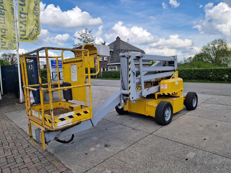 Genie Z45/22 DC met boek en keuring - Zglobna platforma: slika 1 Genie Z45/22 DC met boek en keuring - Zglobna platforma: slika 1
