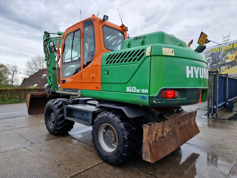 Hyundai Robex 160W-9A met 6-cilinder Cummins motor - Bager točkaš: slika 1 Hyundai Robex 160W-9A met 6-cilinder Cummins motor - Bager točkaš: slika 1