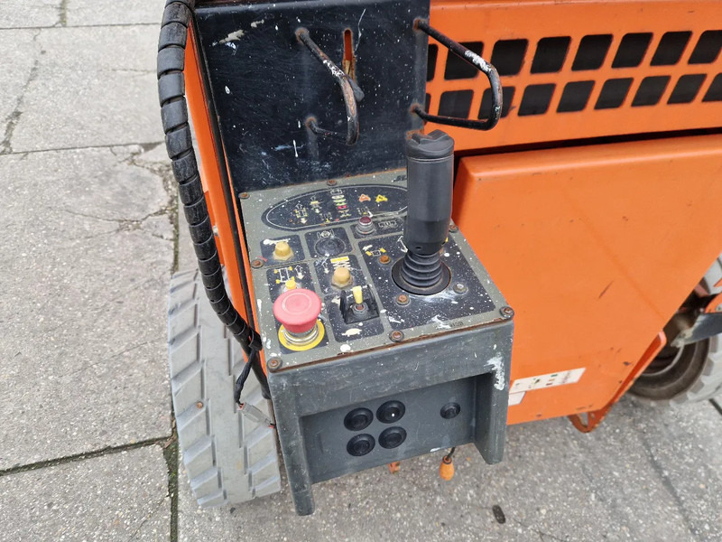 JLG 3369LE elektrisch werkhoogte 12.06m. - Lift u obliku makaza: slika 5 JLG 3369LE elektrisch werkhoogte 12.06m. - Lift u obliku makaza: slika 5