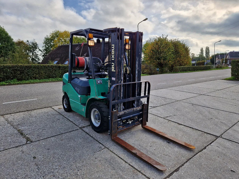 Maximal Nissan Zhejiang 2.5 ton LPG LOW HOURS - Gasni viljuškar: slika 3 Maximal Nissan Zhejiang 2.5 ton LPG LOW HOURS - Gasni viljuškar: slika 3