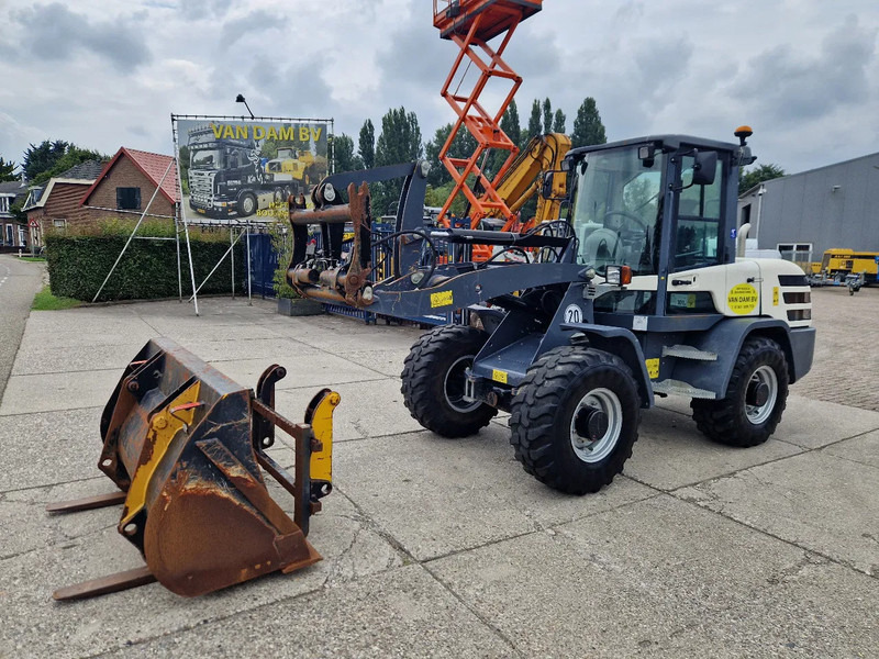 Yanmar TL80 / Terex TL80 / Schaeff TL80 very low hours! - Utovarivač točkaš: slika 1 Yanmar TL80 / Terex TL80 / Schaeff TL80 very low hours! - Utovarivač točkaš: slika 1