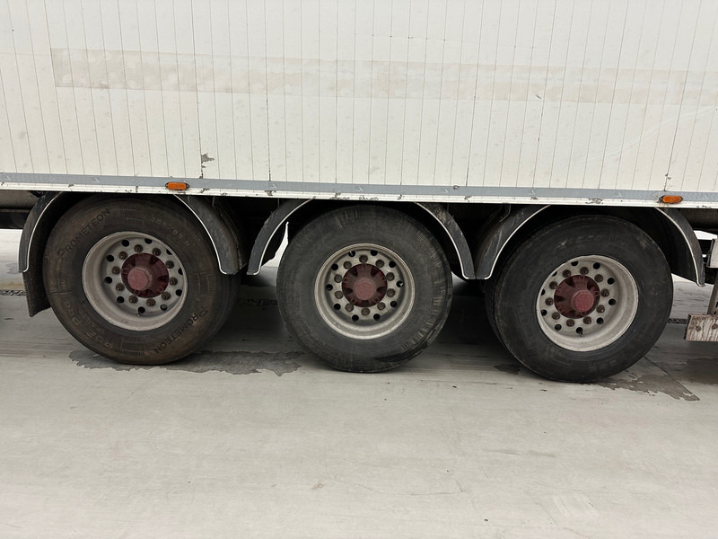 Benalu Walking Floor - Poluprikolica sa pokretnim podom: slika 4 Benalu Walking Floor - Poluprikolica sa pokretnim podom: slika 4