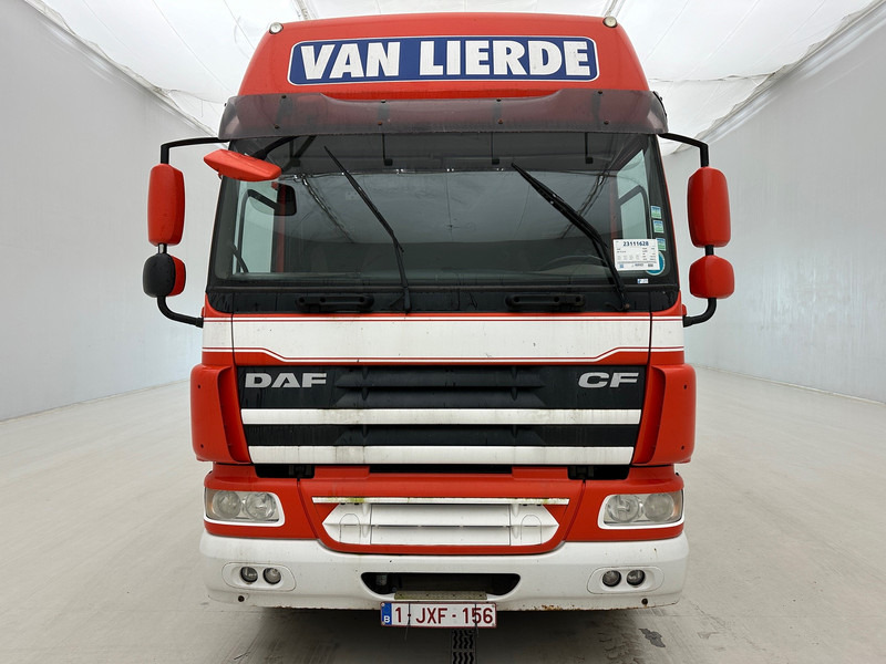 DAF CF75.310* - Kamion sa zatvorenim sandukom: slika 2 DAF CF75.310* - Kamion sa zatvorenim sandukom: slika 2