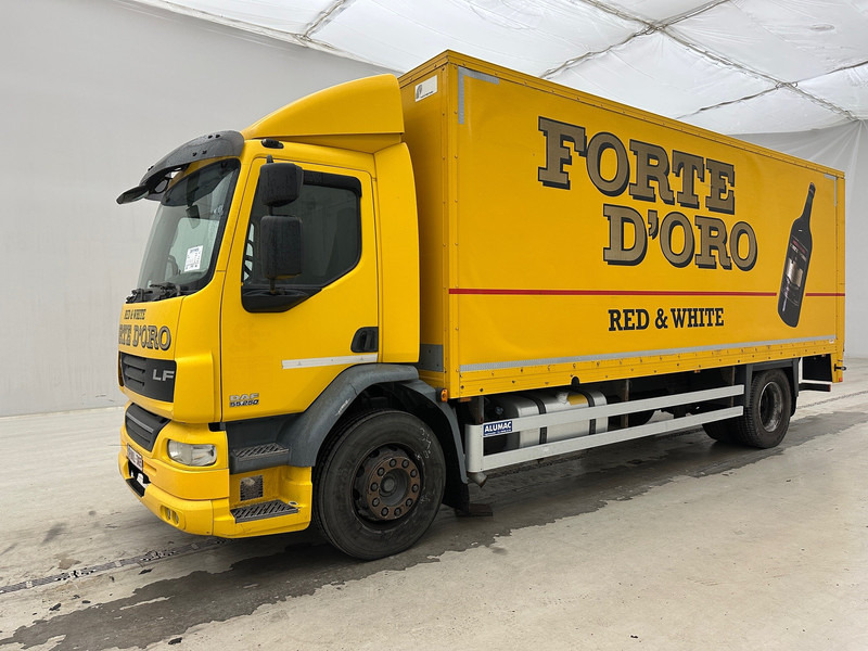 DAF LF55.250 - Kamion sa zatvorenim sandukom: slika 1 DAF LF55.250 - Kamion sa zatvorenim sandukom: slika 1