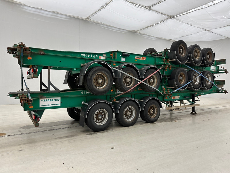 Fruehauf 4 x Skelet 2 x 20-40 ft - Poluprikolica za prevoz kontejnera/ Poluprikolica sa promenjivim sandukom: slika 5 Fruehauf 4 x Skelet 2 x 20-40 ft - Poluprikolica za prevoz kontejnera/ Poluprikolica sa promenjivim sandukom: slika 5