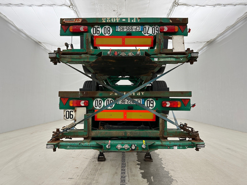 Fruehauf 4 x Skelet 2 x 20-40 ft - Poluprikolica za prevoz kontejnera/ Poluprikolica sa promenjivim sandukom: slika 3 Fruehauf 4 x Skelet 2 x 20-40 ft - Poluprikolica za prevoz kontejnera/ Poluprikolica sa promenjivim sandukom: slika 3