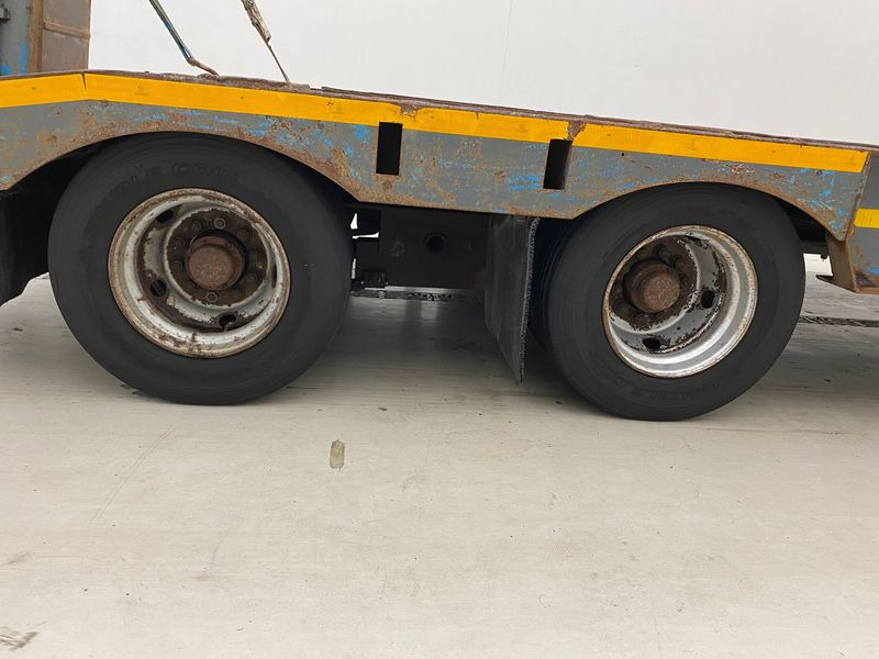 GHEYSEN & VERPOORT Low bed trailer - Niska poluprikolica za prevoz: slika 4 GHEYSEN & VERPOORT Low bed trailer - Niska poluprikolica za prevoz: slika 4