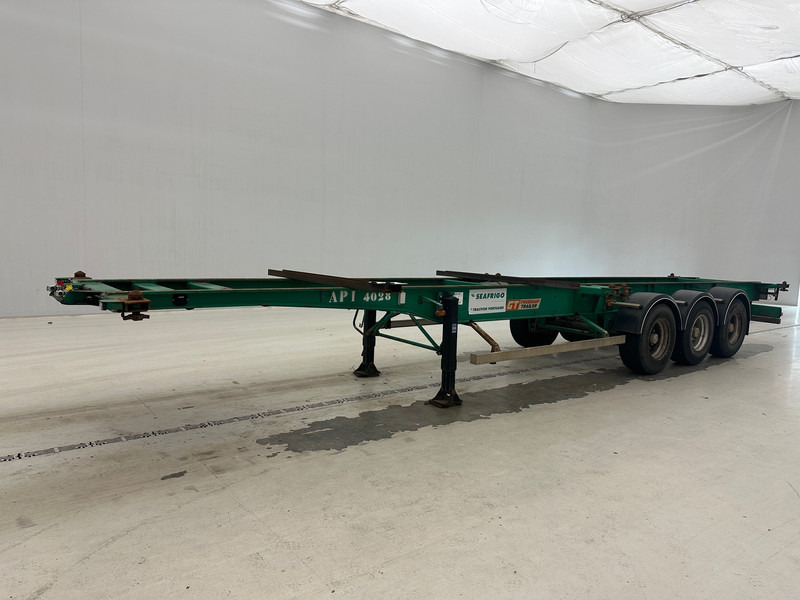 Poluprikolica za prevoz kontejnera/ Poluprikolica sa promenjivim sandukom GT Trailers 4 x Skelet 2 x 20-40 ft: slika 7 Poluprikolica za prevoz kontejnera/ Poluprikolica sa promenjivim sandukom GT Trailers 4 x Skelet 2 x 20-40 ft: slika 7