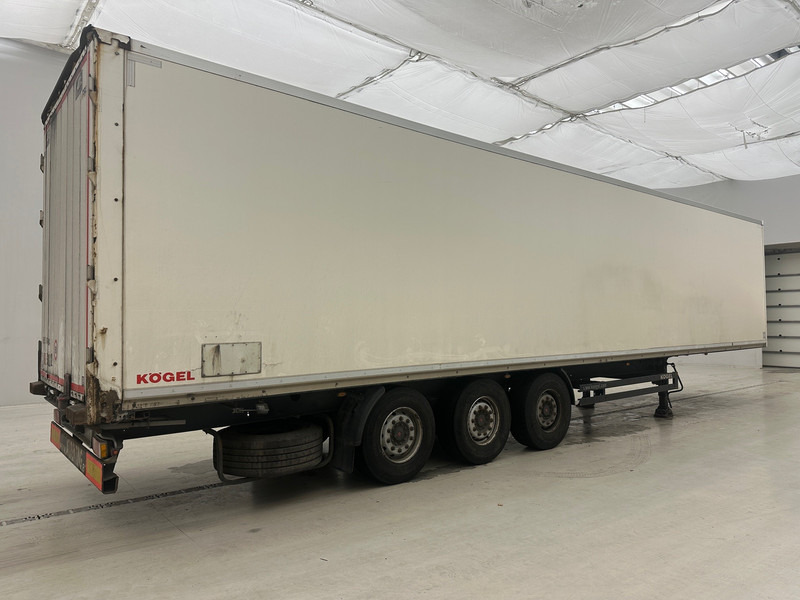 Kögel KOFFER - Poluprikolica sa zatvorenim sandukom: slika 5 Kögel KOFFER - Poluprikolica sa zatvorenim sandukom: slika 5