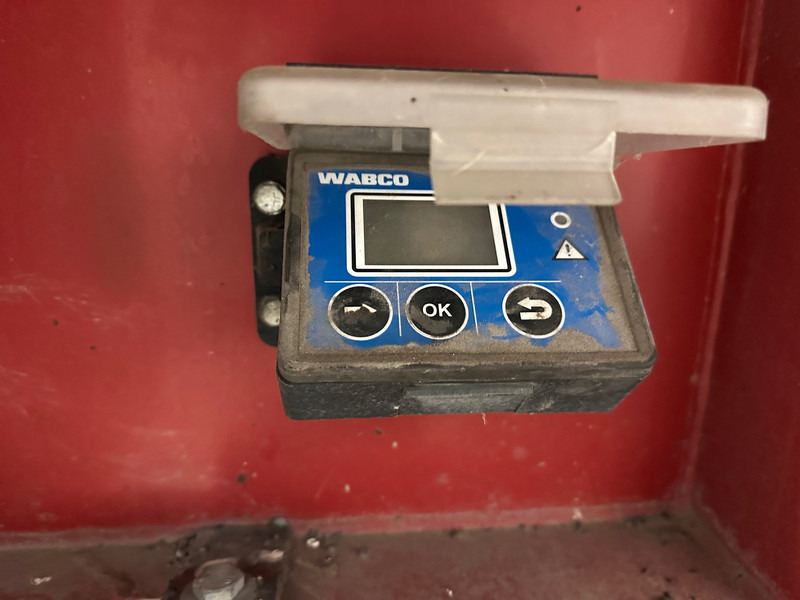 Poluprikolica istovarivača MOL 28 cub in alu: slika 12 Poluprikolica istovarivača MOL 28 cub in alu: slika 12