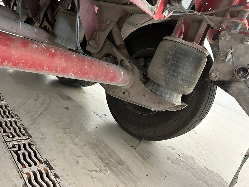 Poluprikolica istovarivača MOL 28 cub in alu: slika 11 Poluprikolica istovarivača MOL 28 cub in alu: slika 11