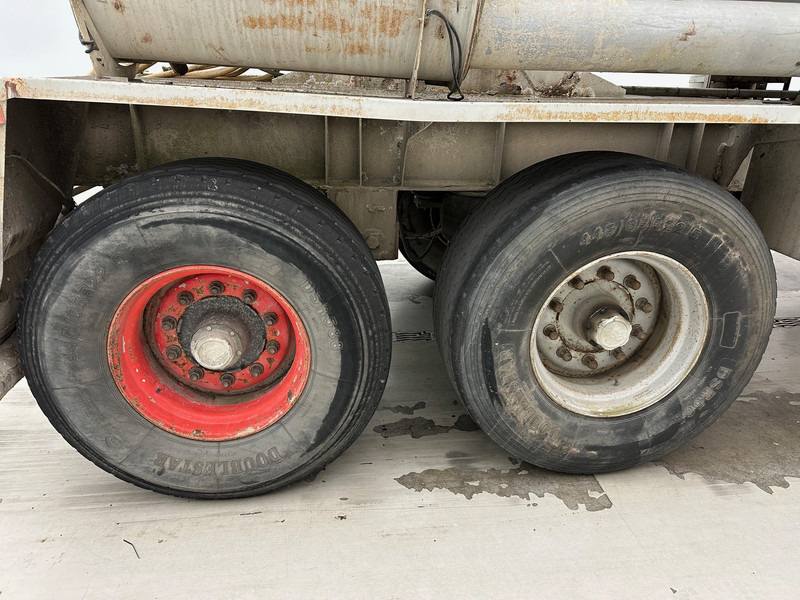 MOL Mixer 10 cub - Poluprikolica mikser: slika 4 MOL Mixer 10 cub - Poluprikolica mikser: slika 4