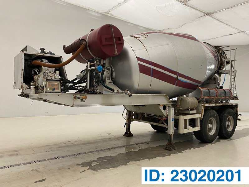 MOL Mixer 10 m³ - Poluprikolica mikser: slika 1 MOL Mixer 10 m³ - Poluprikolica mikser: slika 1