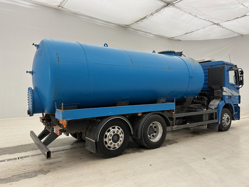Mercedes-Benz Actros 2532 - 6x2 - Kamion cisterna: slika 4 Mercedes-Benz Actros 2532 - 6x2 - Kamion cisterna: slika 4