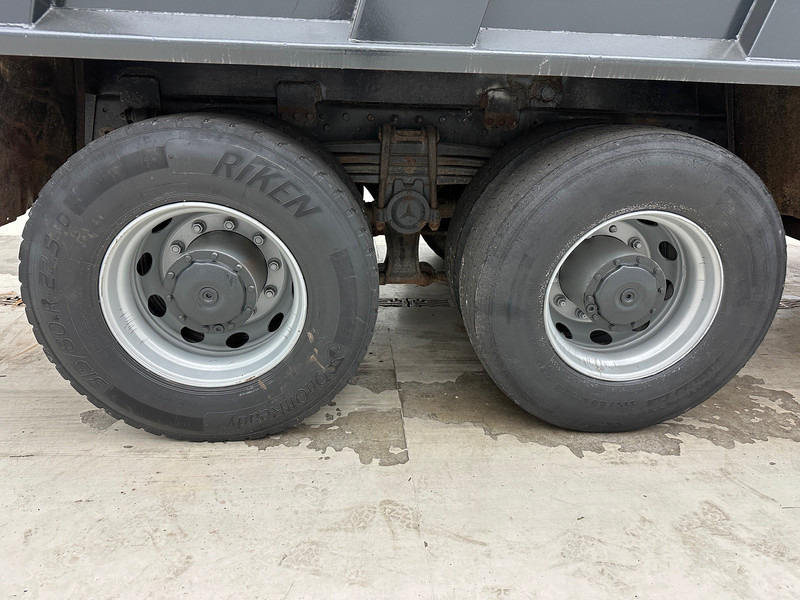 Mercedes-Benz Actros 2631K - 6X4 - Istovarivač: slika 4 Mercedes-Benz Actros 2631K - 6X4 - Istovarivač: slika 4