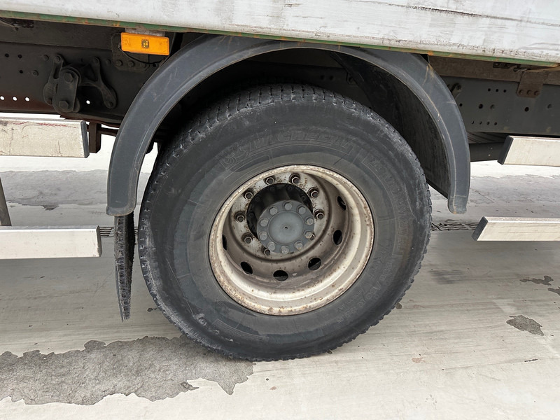 Mercedes-Benz Atego 1823 - Kamion sa ceradom: slika 4 Mercedes-Benz Atego 1823 - Kamion sa ceradom: slika 4