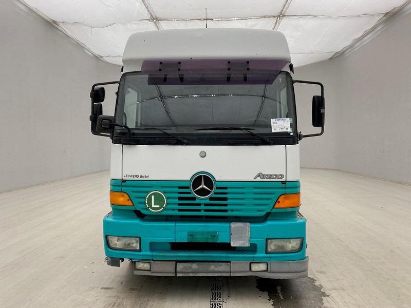 Mercedes-Benz Atego 1828 - Kamion sa tovarnim sandukom, Kamion sa dizalicom: slika 2 Mercedes-Benz Atego 1828 - Kamion sa tovarnim sandukom, Kamion sa dizalicom: slika 2