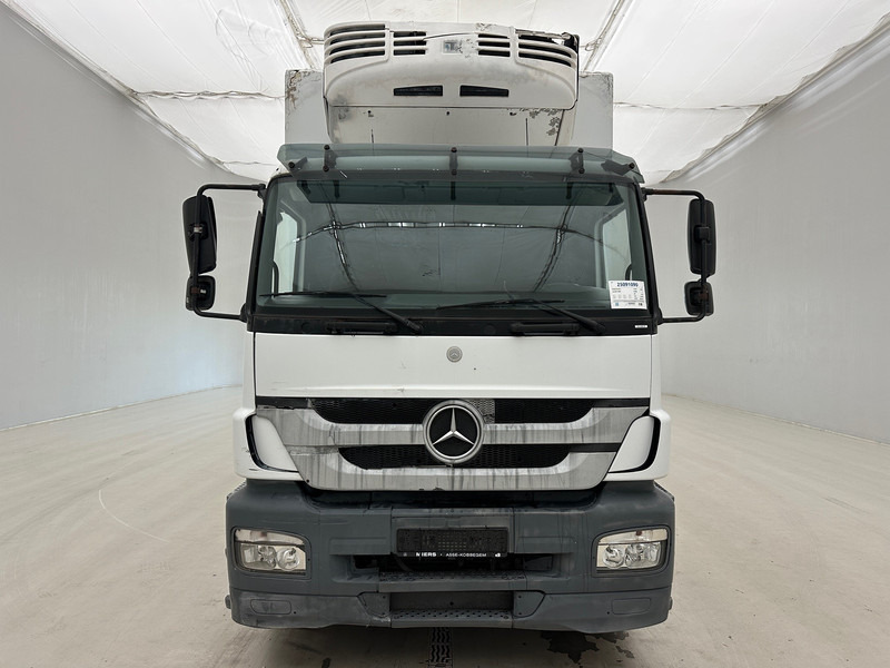 Mercedes-Benz Axor 1824 - Hladnjača: slika 2 Mercedes-Benz Axor 1824 - Hladnjača: slika 2