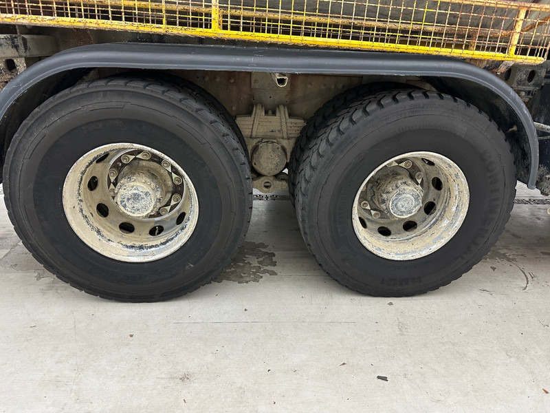 Renault Kerax 380 - 6x4 - Kamion cisterna: slika 5 Renault Kerax 380 - 6x4 - Kamion cisterna: slika 5