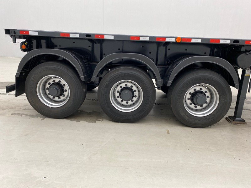 SERGOMEL Chassis/Plateau 20FT - NEW - Poluprikolica za prevoz kontejnera/ Poluprikolica sa promenjivim sandukom: slika 4 SERGOMEL Chassis/Plateau 20FT - NEW - Poluprikolica za prevoz kontejnera/ Poluprikolica sa promenjivim sandukom: slika 4