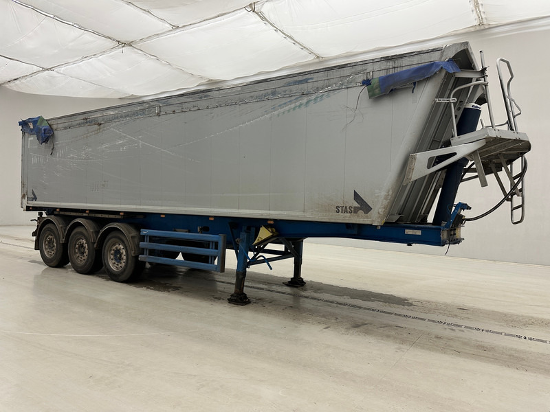 Stas 50 cub in alu - Poluprikolica istovarivača: slika 4 Stas 50 cub in alu - Poluprikolica istovarivača: slika 4
