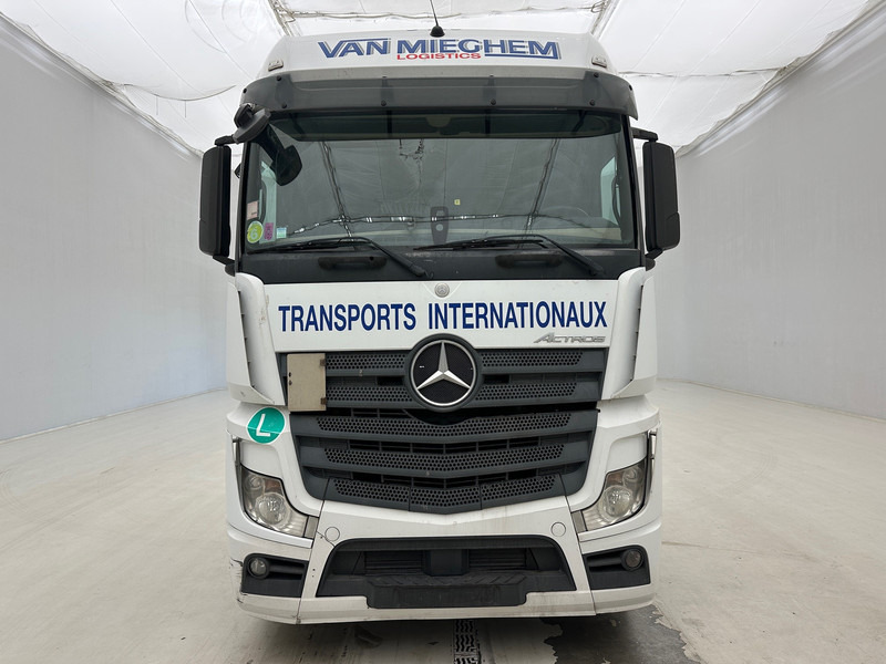 Mercedes-Benz Actros 1842 - Tegljač: slika 2 Mercedes-Benz Actros 1842 - Tegljač: slika 2