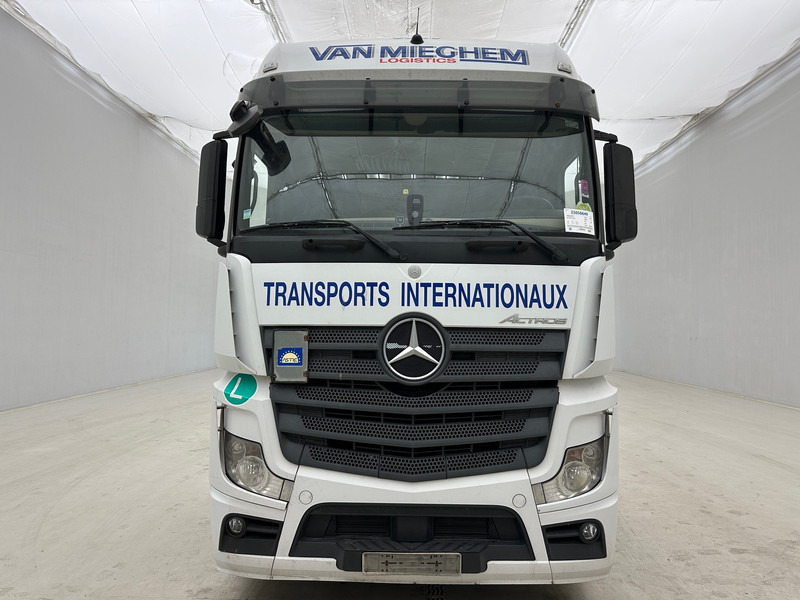 Mercedes-Benz Actros 1842 - Tegljač: slika 2 Mercedes-Benz Actros 1842 - Tegljač: slika 2