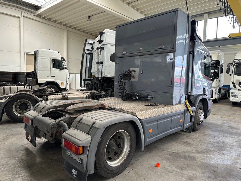 Scania P94D.300 - Tegljač: slika 3 Scania P94D.300 - Tegljač: slika 3