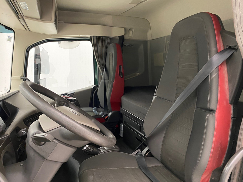 Tegljač Volvo FH 420: slika 8