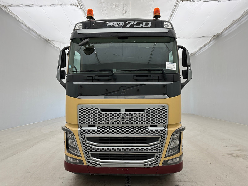 Volvo FH16.750 - 6x4 - Tegljač: slika 2 Volvo FH16.750 - 6x4 - Tegljač: slika 2