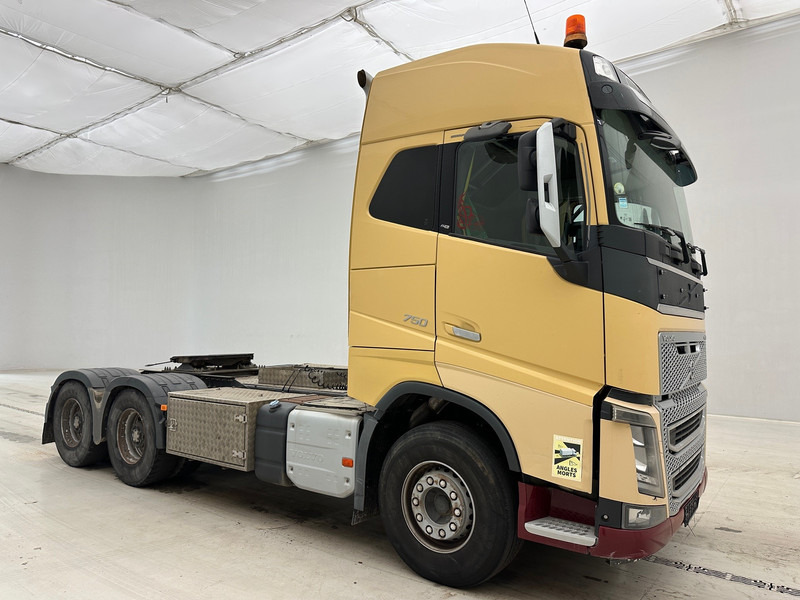 Volvo FH16.750 - 6x4 - Tegljač: slika 3 Volvo FH16.750 - 6x4 - Tegljač: slika 3