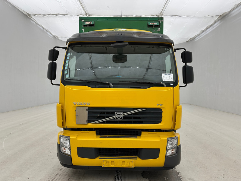 Volvo FE 300 - 6x2 - Kamion sa zatvorenim sandukom: slika 2 Volvo FE 300 - 6x2 - Kamion sa zatvorenim sandukom: slika 2