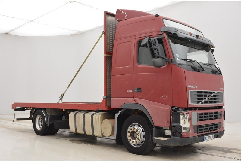 Volvo FH12.460 Globetrotter - Kamion sa tovarnim sandukom: slika 3 Volvo FH12.460 Globetrotter - Kamion sa tovarnim sandukom: slika 3