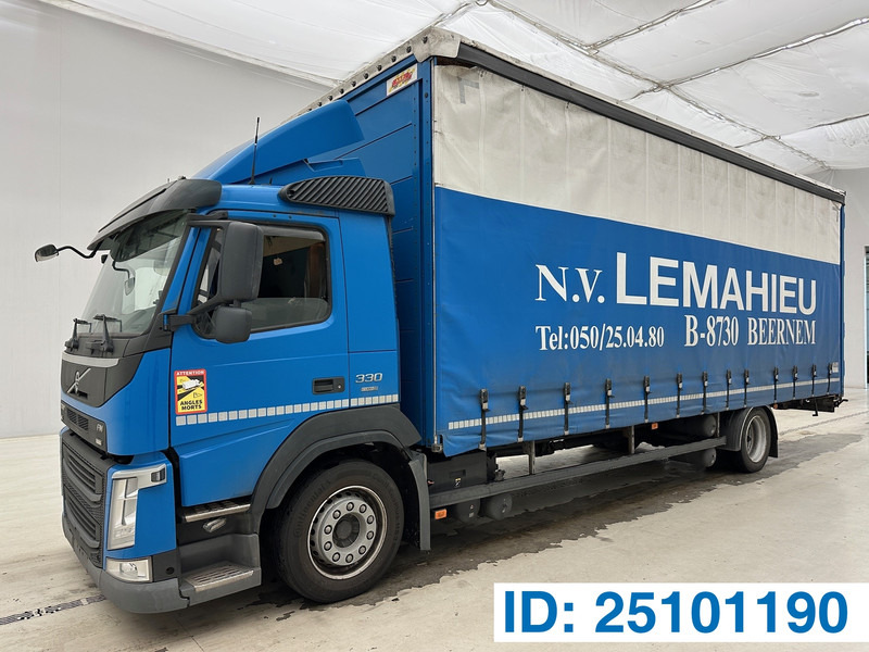 Kamion sa ceradom Volvo FM 330: slika 1