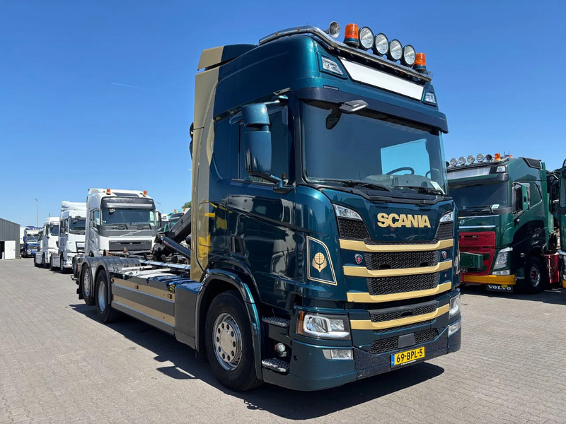 Scania R500 6x2 Euro 6 Retarder Hiab Hooklift - Kamion sa hidrauličnom kukom: slika 2 Scania R500 6x2 Euro 6 Retarder Hiab Hooklift - Kamion sa hidrauličnom kukom: slika 2