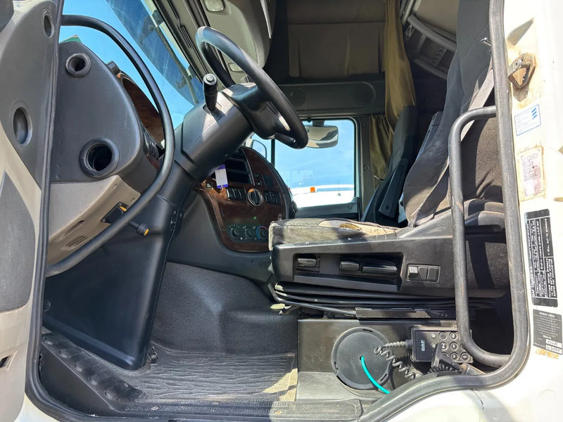 DAF XF 105.510 Super spacecab Euro 5 Retarder - Tegljač: slika 5 DAF XF 105.510 Super spacecab Euro 5 Retarder - Tegljač: slika 5