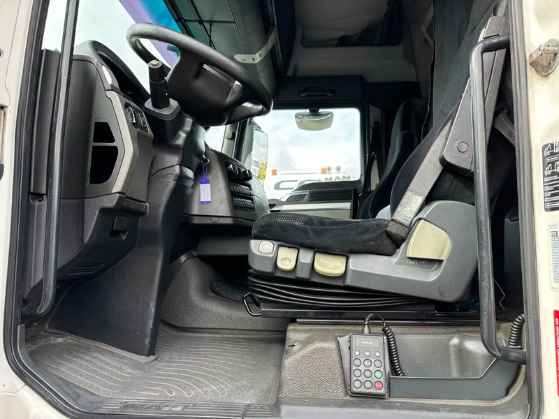 MAN TGX 18.480 Euro 5 Retarder - Tegljač: slika 5 MAN TGX 18.480 Euro 5 Retarder - Tegljač: slika 5