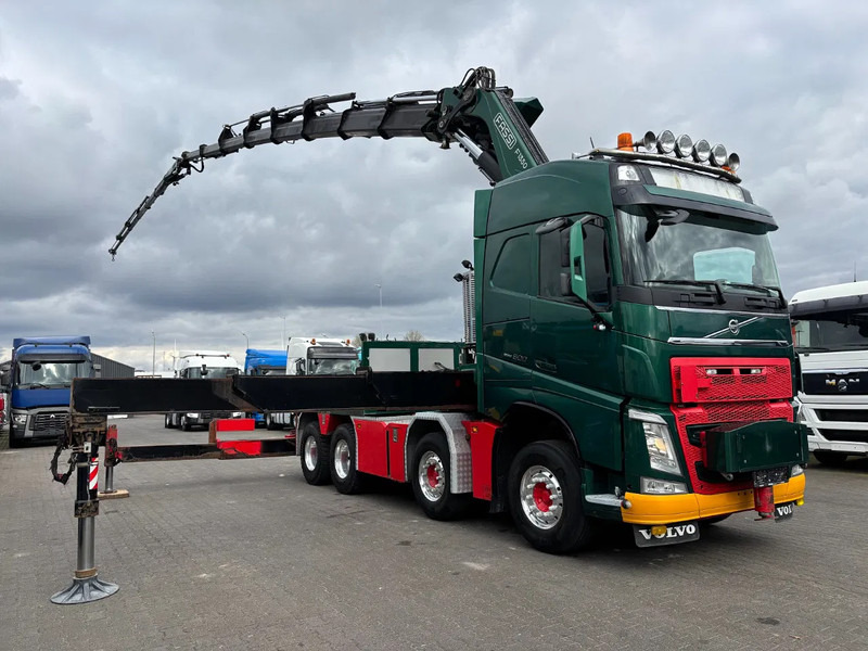 Volvo FH 500 8X4 Euro 6 Fassi 1350 + Fly jib - Tegljač: slika 2 Volvo FH 500 8X4 Euro 6 Fassi 1350 + Fly jib - Tegljač: slika 2