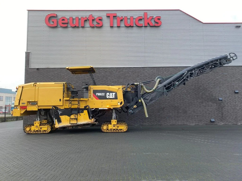 Caterpillar PM622 CRAWLER PROFILER/ASFALTFREESMACHINE/ASPHALTFRÄSEN-MASCHINE - Mašina za asfalt: slika 5 Caterpillar PM622 CRAWLER PROFILER/ASFALTFREESMACHINE/ASPHALTFRÄSEN-MASCHINE - Mašina za asfalt: slika 5