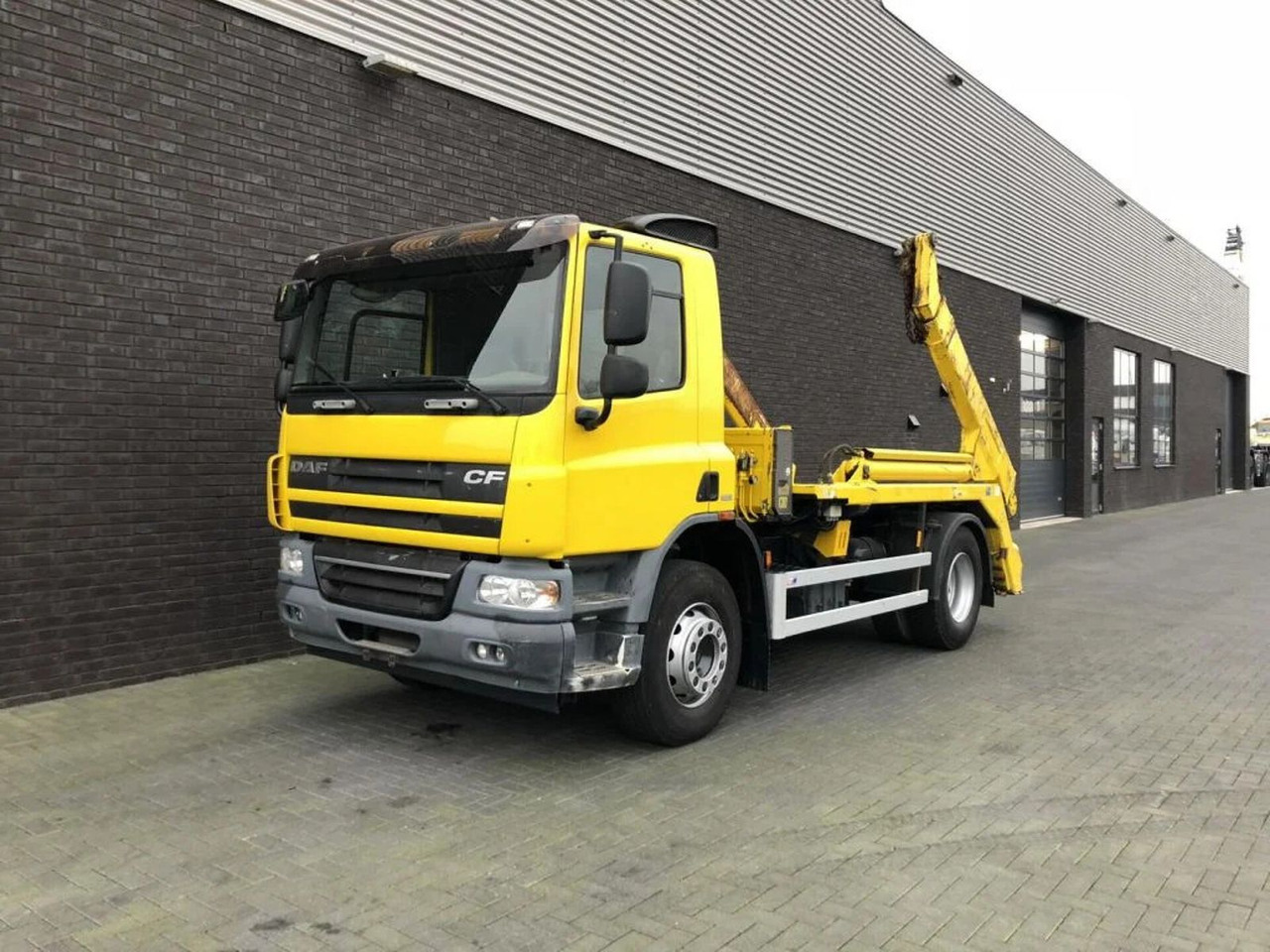 DAF CF 360 4X2 PORTAALARMSYTEEM - Kamion sa hidrauličnom kukom: slika 2 DAF CF 360 4X2 PORTAALARMSYTEEM - Kamion sa hidrauličnom kukom: slika 2