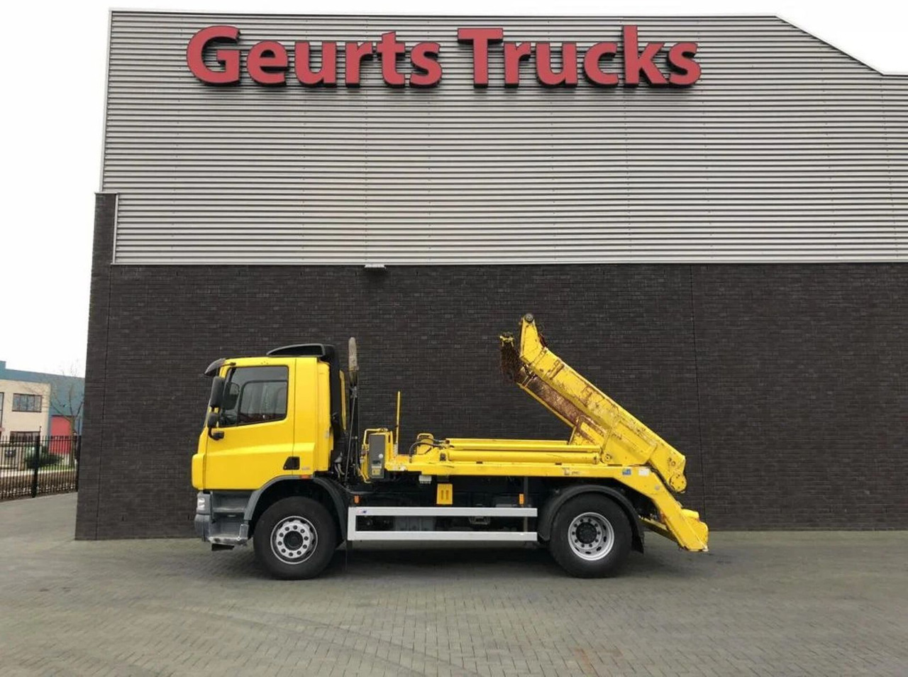 DAF CF 360 4X2 PORTAALARMSYTEEM - Kamion sa hidrauličnom kukom: slika 1 DAF CF 360 4X2 PORTAALARMSYTEEM - Kamion sa hidrauličnom kukom: slika 1